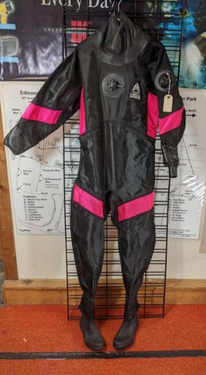 USIA Drysuit Package Small