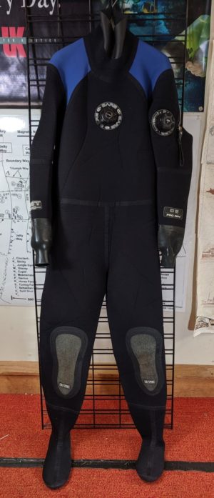 Bare D6 Men’s XL