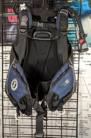 Scubapro Bella Woman’s Med w/ Air2
